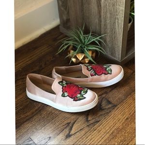 Dirty Laundry Rose Fashion Sneakers